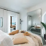 Mykonos Ammos - Small Luxury Of The World מלון אורנוס